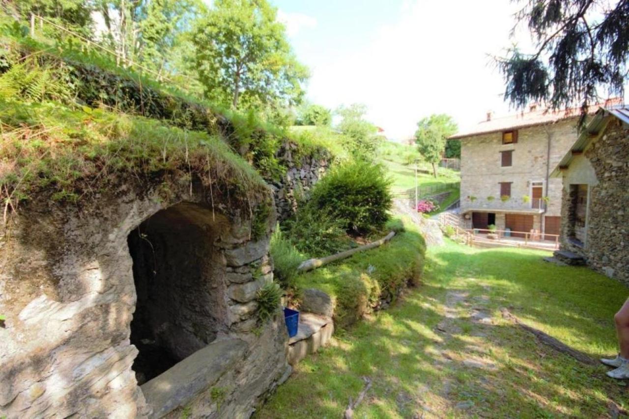 L'Antico Borgo Aparthotel Cremia Buitenkant foto